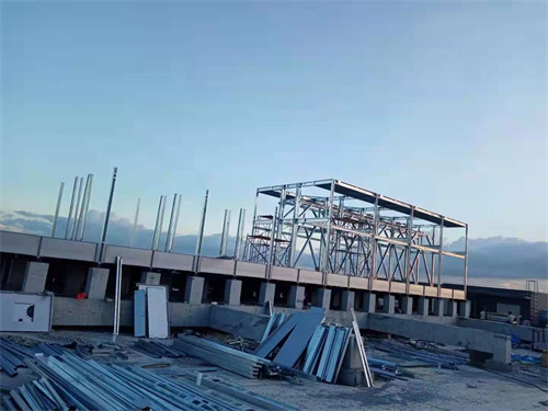 安裝冷卻塔收水器有什么作用